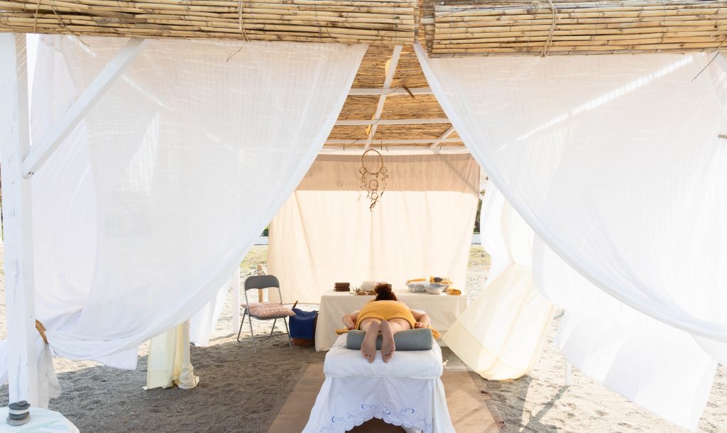 CENTRO MASAJE EN PLAYA DE SALOBRENA CELIA RUIZ TELEF 622 555804