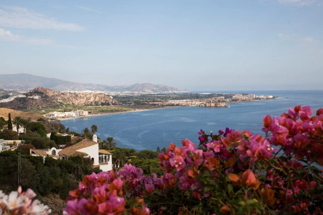 Abunda lo bueno en Salobreña: planifica tu escapada de esta primavera